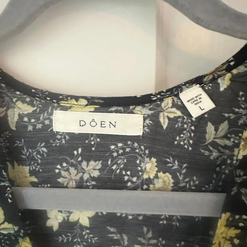 Doen Charleston Dress -- Noir Winding Blossoms - Picture 7 of 7